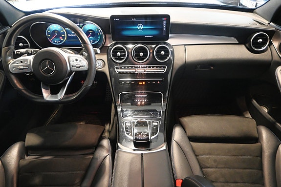 Mercedes-Benz C300 9 of 25