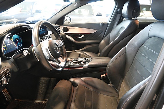 Mercedes-Benz C300 8 of 25
