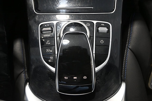 Mercedes-Benz C300 22 of 25
