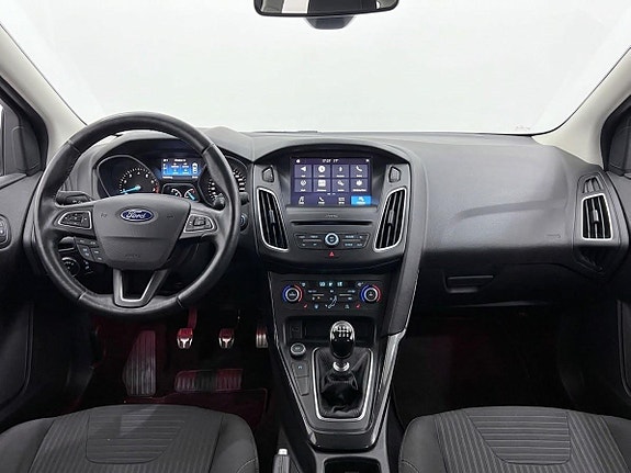 Ford Focus 13 of 23