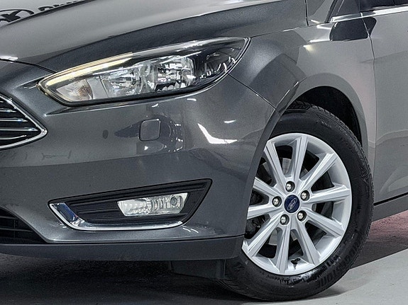 Ford Focus 23 of 23