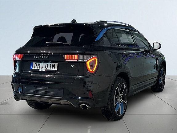 Lynk & Co 01 6 of 24