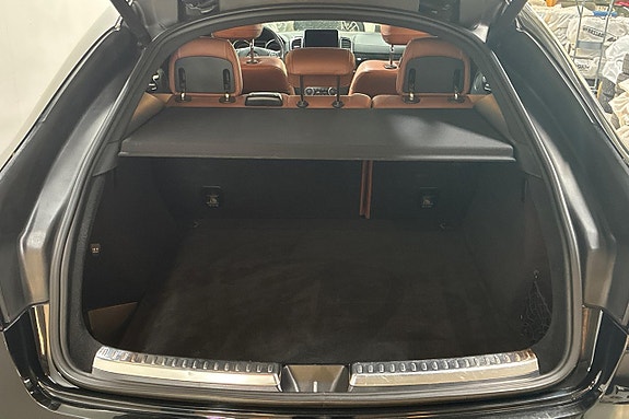 Mercedes-Benz GLE350 d 10 of 27