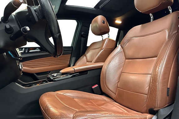 Mercedes-Benz GLE350 d 13 of 27