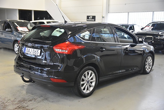 Ford Focus 3 of 15