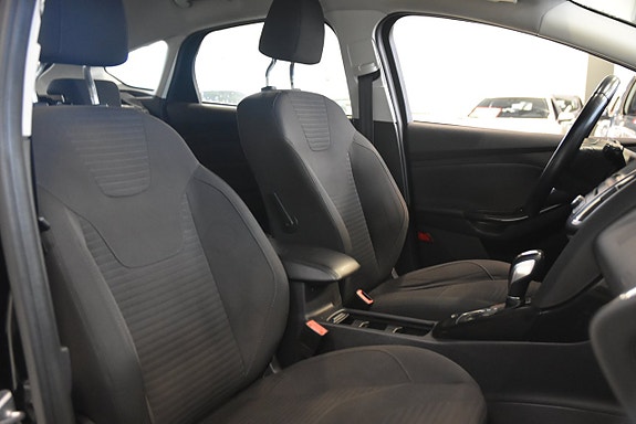 Ford Focus 8 of 15
