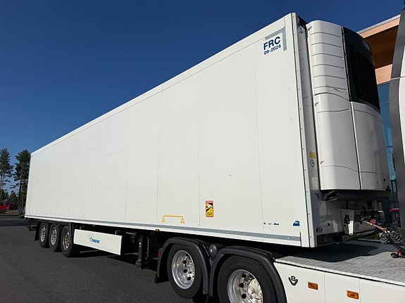 Krone Frystrailer 2 of 8