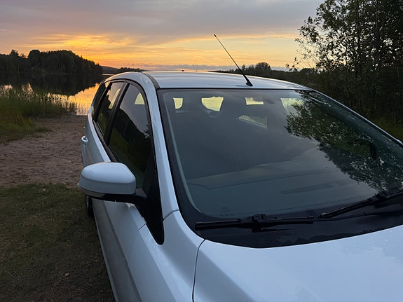 Ford Focus 4 of 12