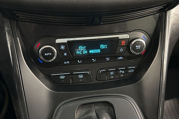 Ford Kuga 16 of 23