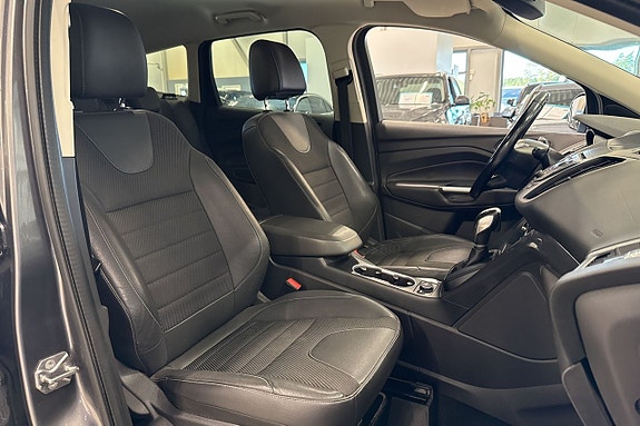 Ford Kuga 18 of 23