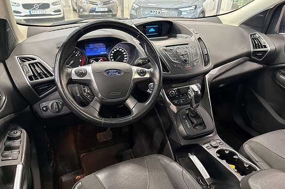 Ford Kuga 9 of 23