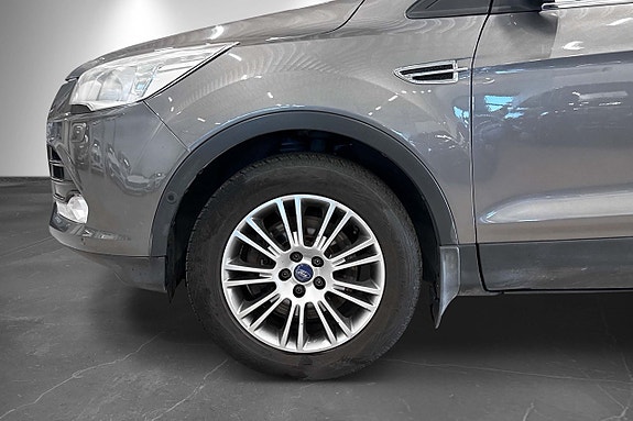 Ford Kuga 2 of 23