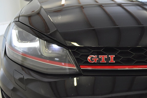 Volkswagen Golf I 10 of 30