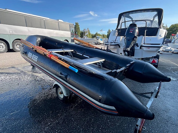 Bombard C4 – smidig och stabil RIB-båt 4 of 6