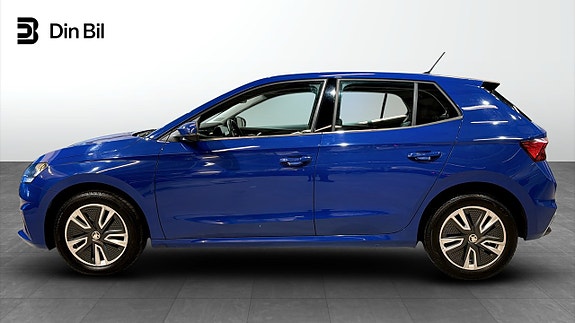 Skoda Fabia 2 of 18