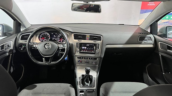 Volkswagen Golf I 13 of 15