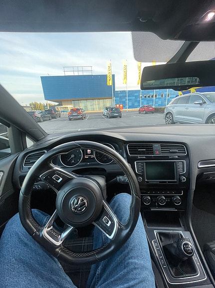 Volkswagen Golf VII 9 of 10