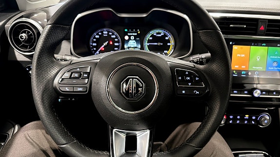 MG ZS 14 of 15