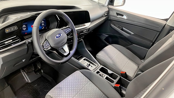 Ford Transit Connect 4 of 14