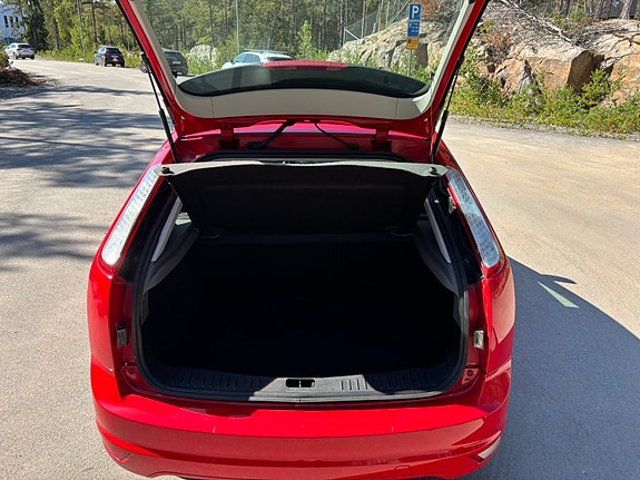 Ford Focus 9 of 10
