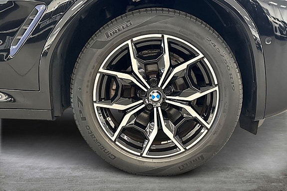BMW X3 14 of 17