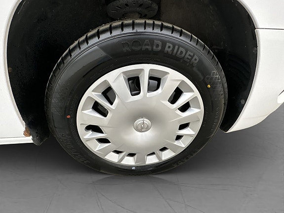 Opel Combo 29 of 29