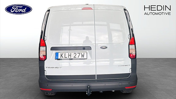 Ford Transit Connect 7 of 12