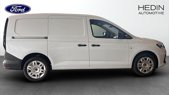 Ford Transit Connect 6 of 12