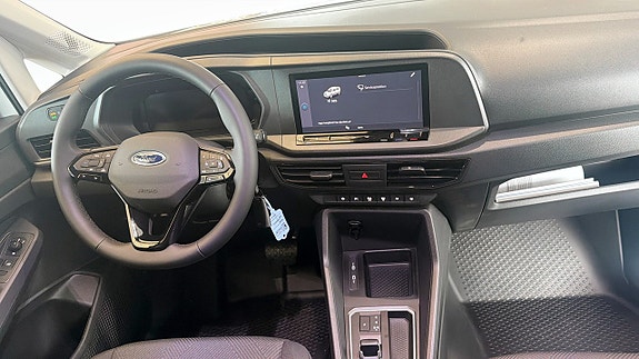 Ford Transit Connect 4 of 12