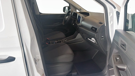 Ford Transit Connect 3 of 12