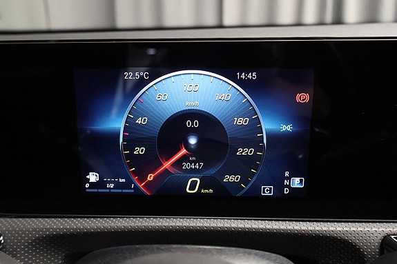 Mercedes-Benz A180 16 of 21