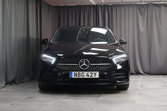 Mercedes-Benz A180 3 of 21
