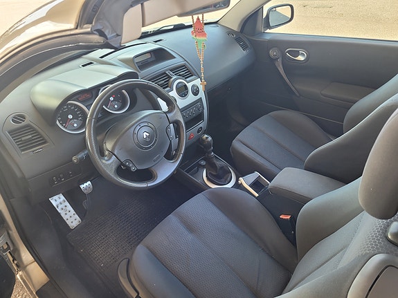 Renault Megane II 7 of 13
