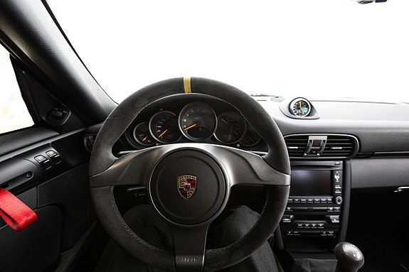 Porsche 911 16 of 27