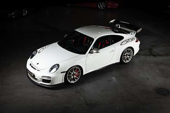 Porsche 911 2 of 27