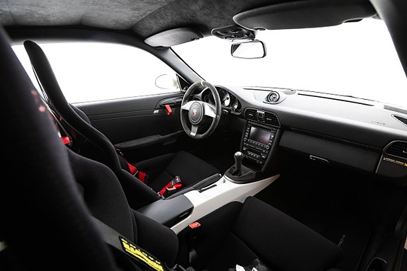 Porsche 911 15 of 27