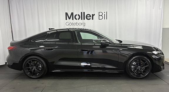 Audi A5 3 of 13