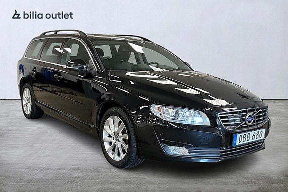 Volvo V70 2 of 27
