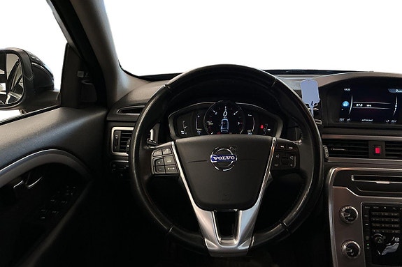 Volvo V70 12 of 27