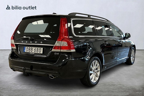 Volvo V70 4 of 27