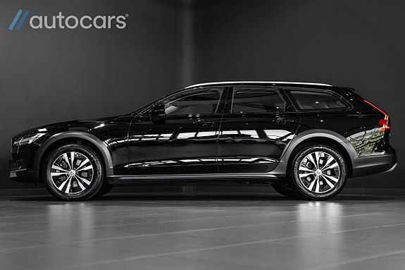 Volvo V90 Cross Country 5 of 30