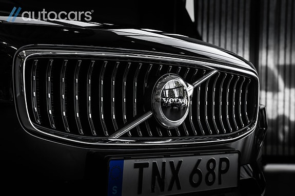 Volvo V90 Cross Country 11 of 30