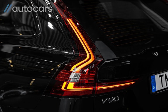 Volvo V90 Cross Country 13 of 30