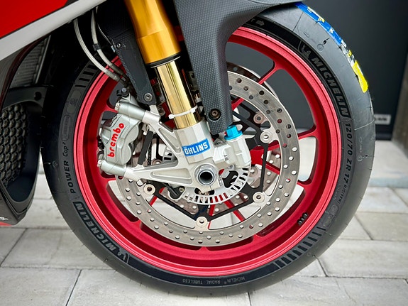 Aprilia RSV4 1000 RF Låga mil, Öhlins, Austin Racing GP2-R, Nya Michelin Cup 2 8 of 9