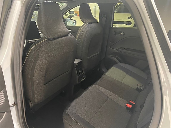 Renault Captur 11 of 17