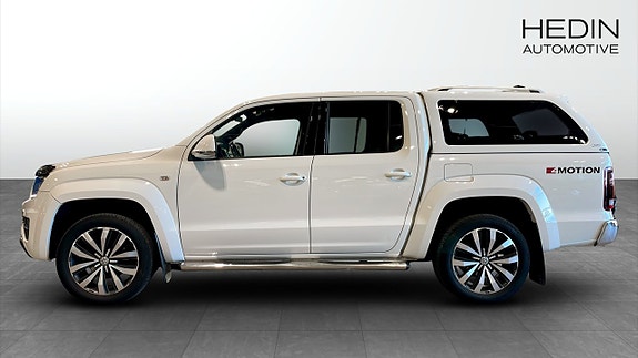 Volkswagen Amarok 6 of 13