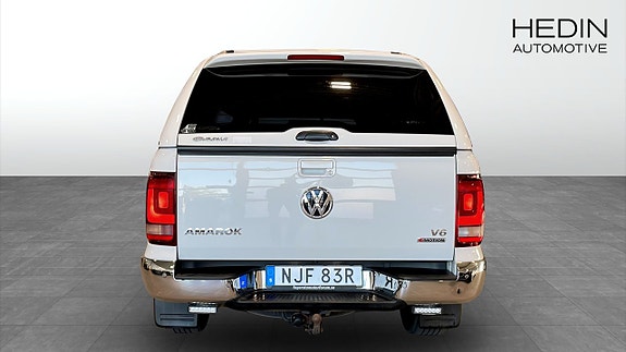 Volkswagen Amarok 7 of 13