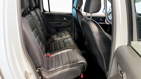 Volkswagen Amarok 5 of 13