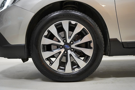 Subaru Outback 5 of 25