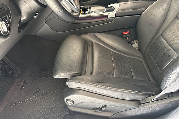 Mercedes-Benz GLC300 de 12 of 20